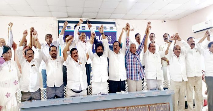 CM should speak with the spirit of the movement