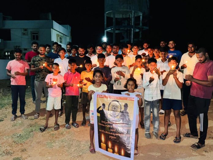 Candlelight tribute to the martyred soldiers