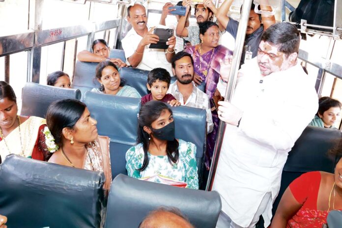 Minister Ponnam in RTC bus