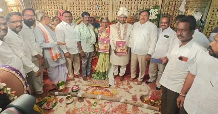 ex minister blesses newlyweds