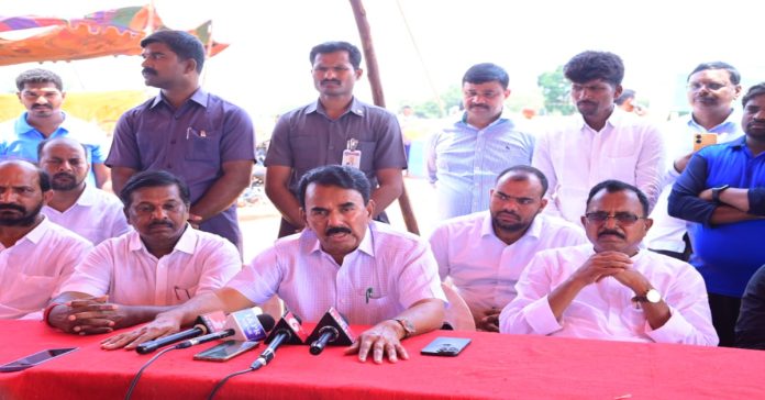 Government's efforts for the economic development of tribals..