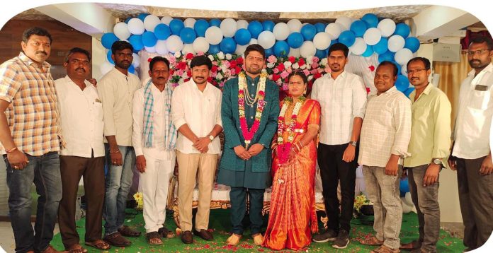 High Court lawyer blesses newlyweds