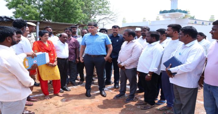 Indiramma's houses should be built quickly.