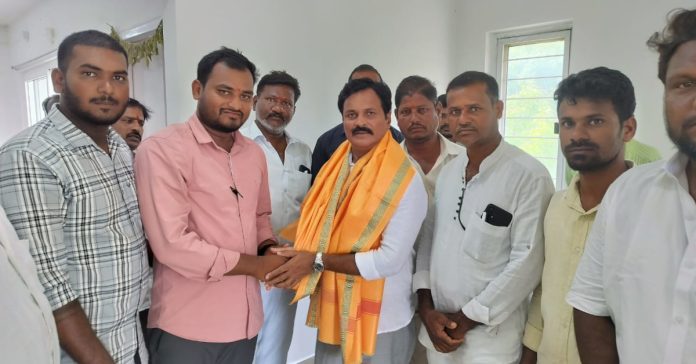 Invitation to MLA to the 26th Vardhanti of Belli Lalitaka