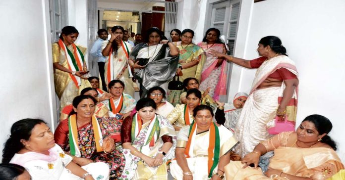 Sunita Rao's dharna at Gandhi Bhavan