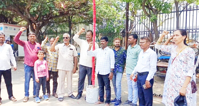 A concerted struggle against the problems of journalists inspired by May Day