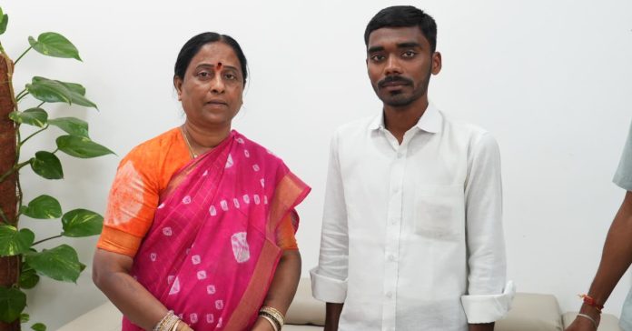 Minister grants funds for temple development