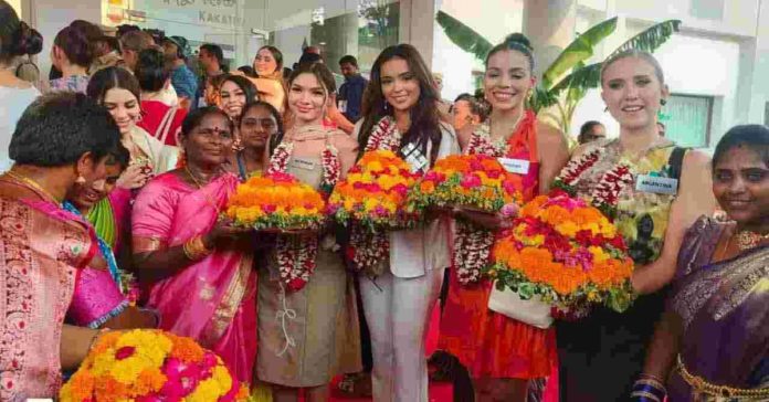 Miss Worlds who performed Bathukamma in Orugallu