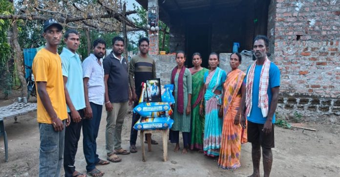 Rice was given to the family of the deceased.