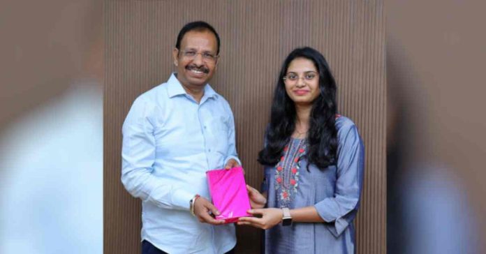Sajjanar congratulates Civil Services ranker