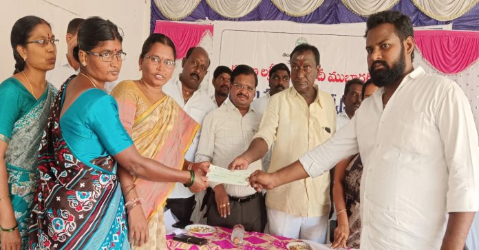 The government's goal is the welfare of the people of the state.