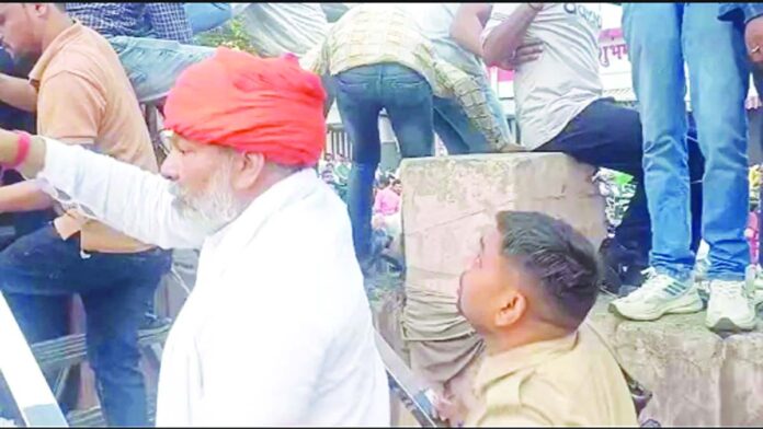 rakesh-tikayat