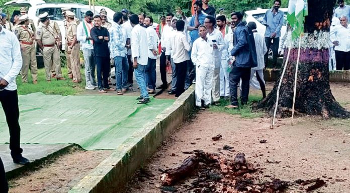 Missing in ministers' visit
