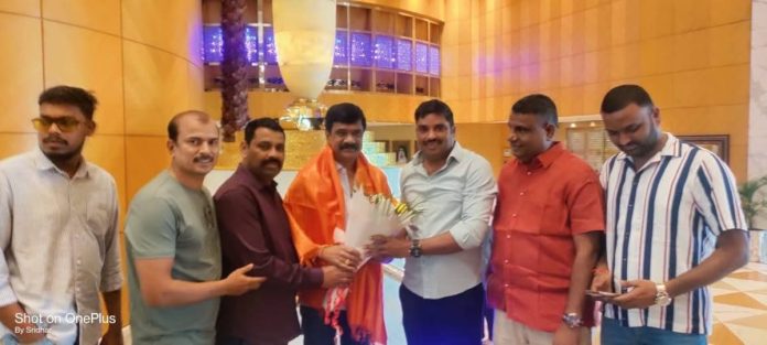 Basheerabad residents meet MLA Prashanth Reddy in Dubai