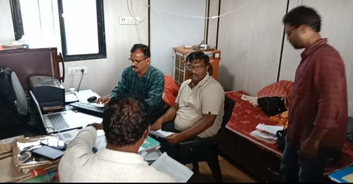 Cash seized in ACB raids..