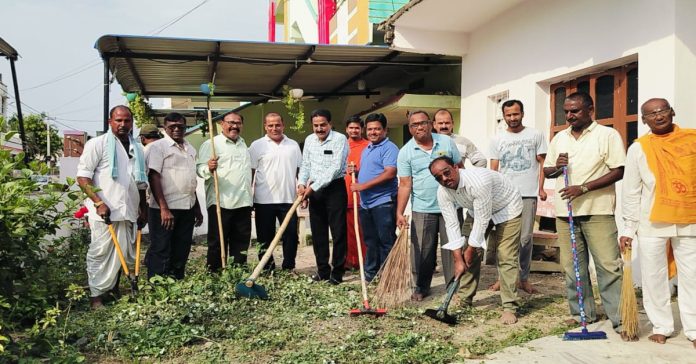 Cleanliness program at Ram temple