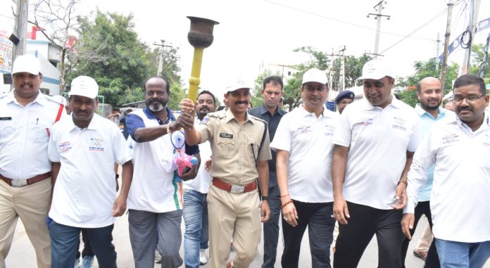 Commissioner launches Olympic Run program