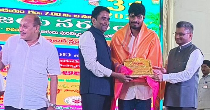 Congratulations and felicitations to youth icon Vinay Kumar