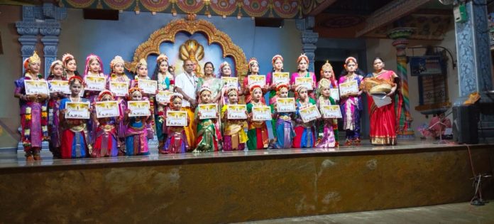 Dance performance at the Golden Temple