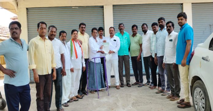 Distribution of CMRF cheques..