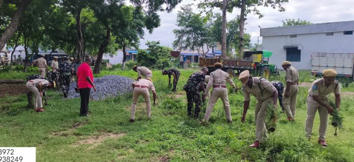 Environmental cleanliness should be maintained: FRO