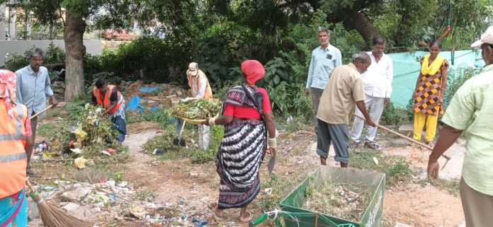 Former councilor doing sanitation work