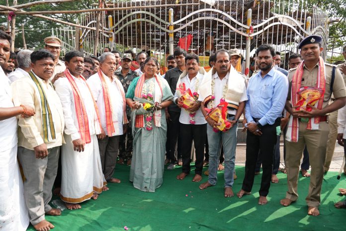 Minister Seethakka