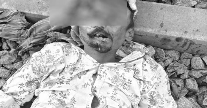 Man commits suicide by falling on train tracks