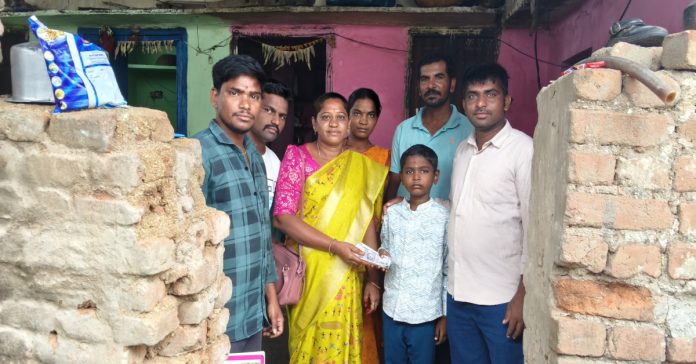 Providing financial assistance to the victims family