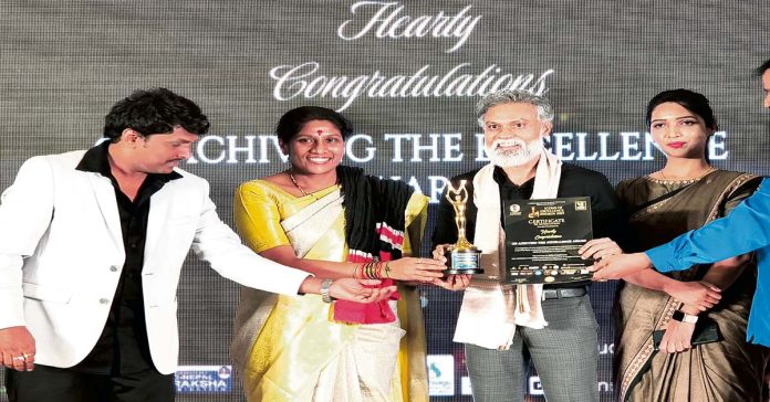 Ramesh Pakka gets the Best Humanitarian Public Servant Award