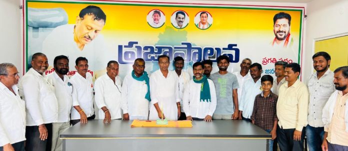 Rahul Gandhis birthday celebrated in grand style