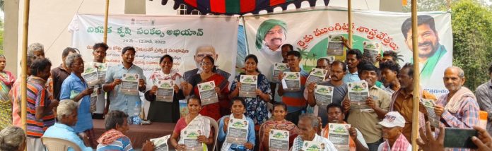 Scientists in the face of the farmers end..