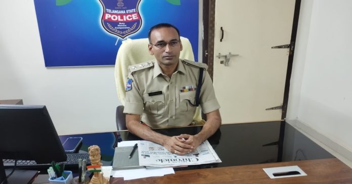 Suryanarayana as Kataram DSP
