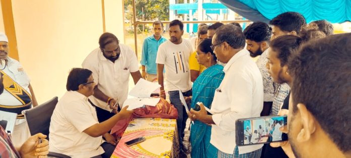 Take advantage of revenue conferences: Collector