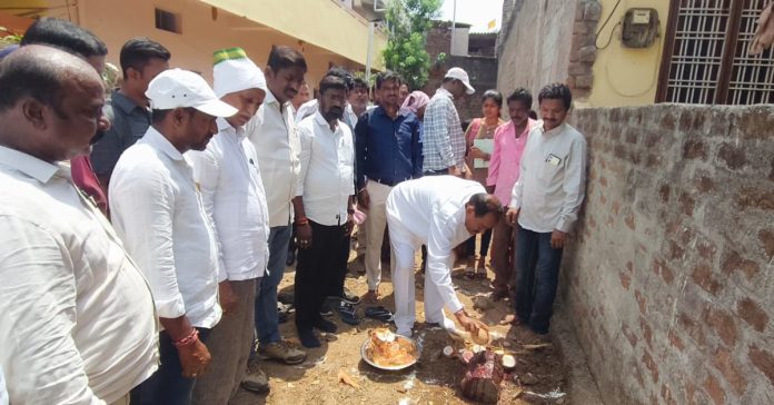 The welfare of the poor is the goal of the Congress government.