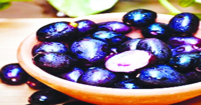 Many benefits of jamun...