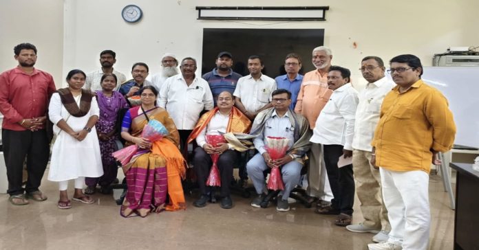 NIMS kidney doctors honored..