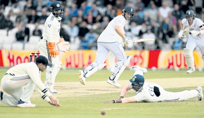 Leeds England home