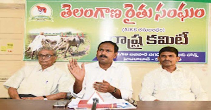 Arrested farmers should be released immediately