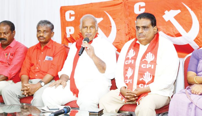Kaleshwaram project should be cancelled