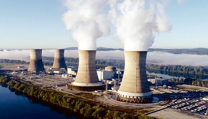 American nuclear reactors - public interests at risk