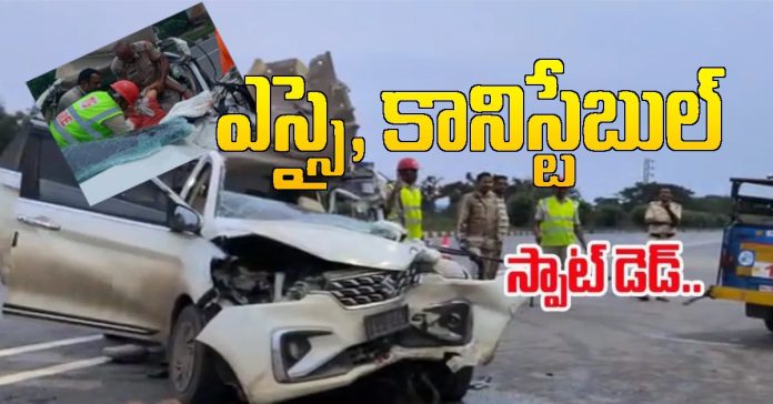Road accident in Kodada… SI, constable die