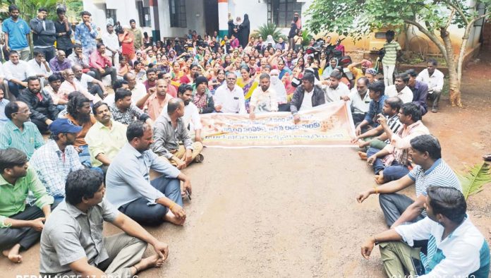 'Double' houses should be handed over