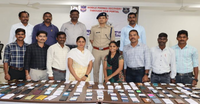 130 mobile phones recovered by CEIR in Kamareddy..