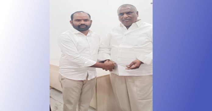 Action should be taken against Gurukul Secretary Alugu Varshini