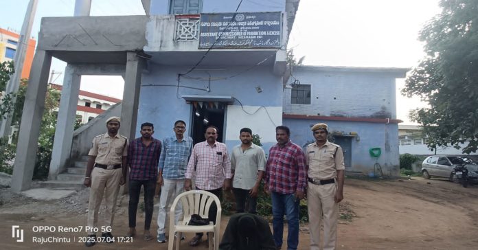 Arrest of marijuana sellers..