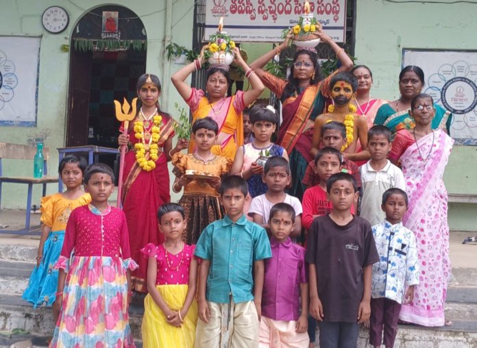 Bon festival in Tapasvi