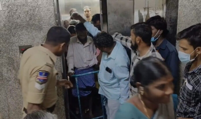 Elevator breaks down at district government hospital
