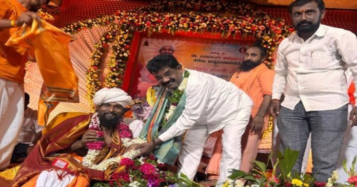Former MLA participates in Dr. Basavalinga Avadhutas birthday celebrations