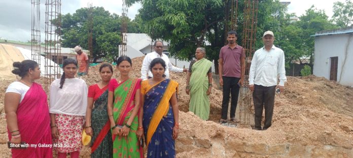 Inspection of Indirammas house structures